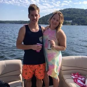 Meet your Posher, Kasey